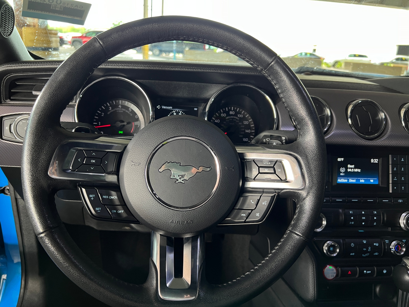 Thumbnail: 2017 Ford Mustang - 4