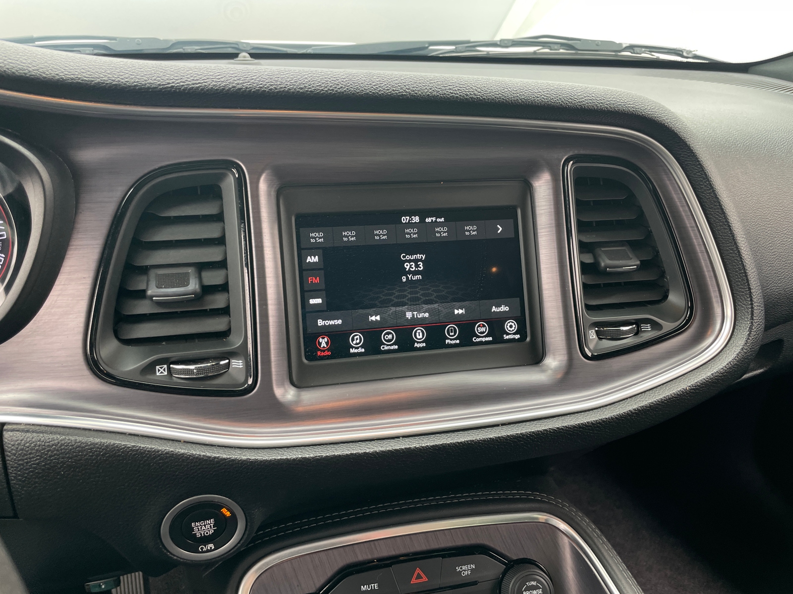 Thumbnail: 2018 Dodge Challenger - 3