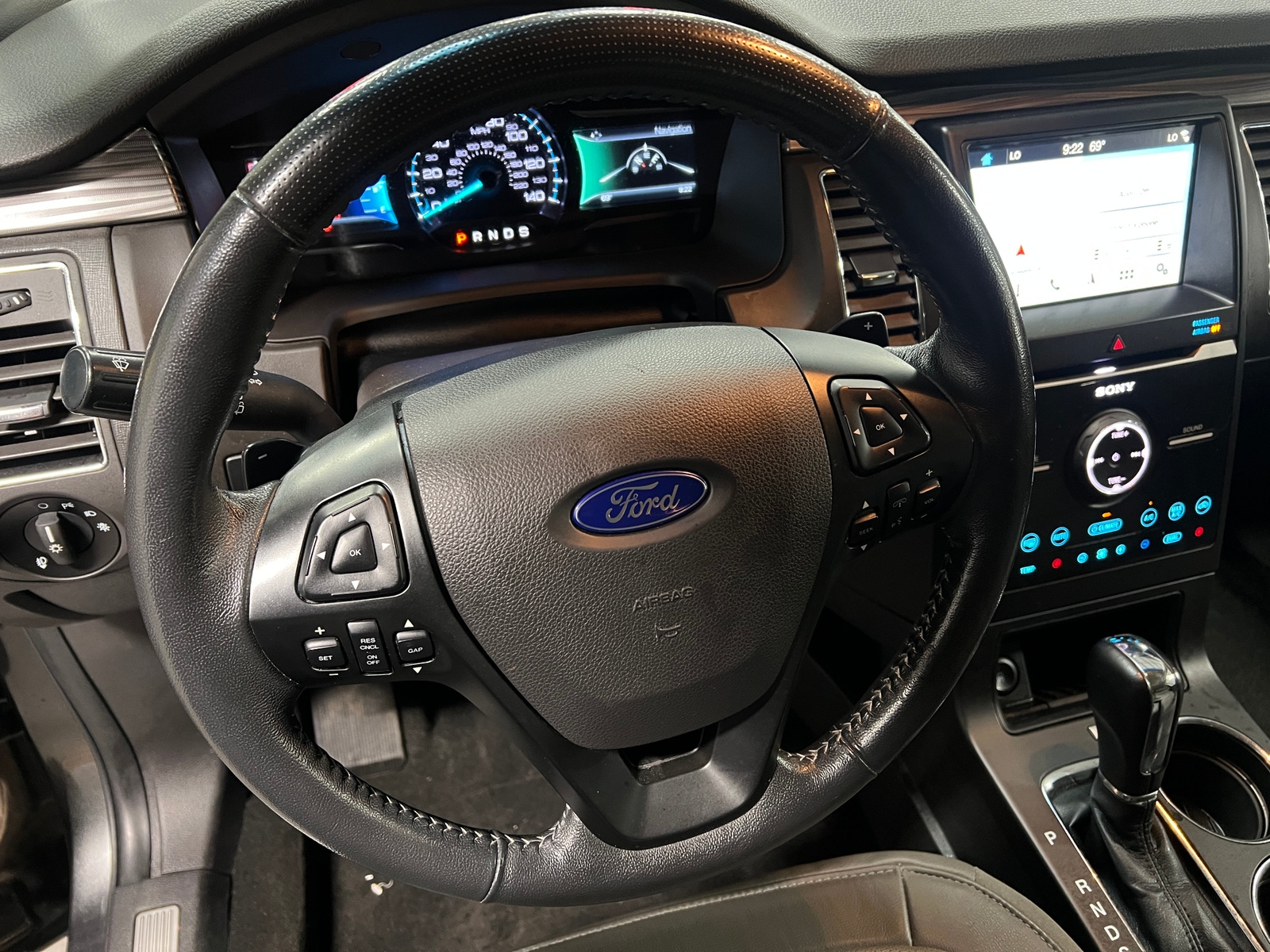 Thumbnail: 2019 Ford Flex - 4