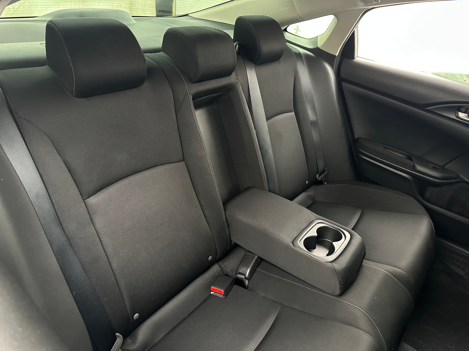 Thumbnail: 2016 Honda Civic - 6