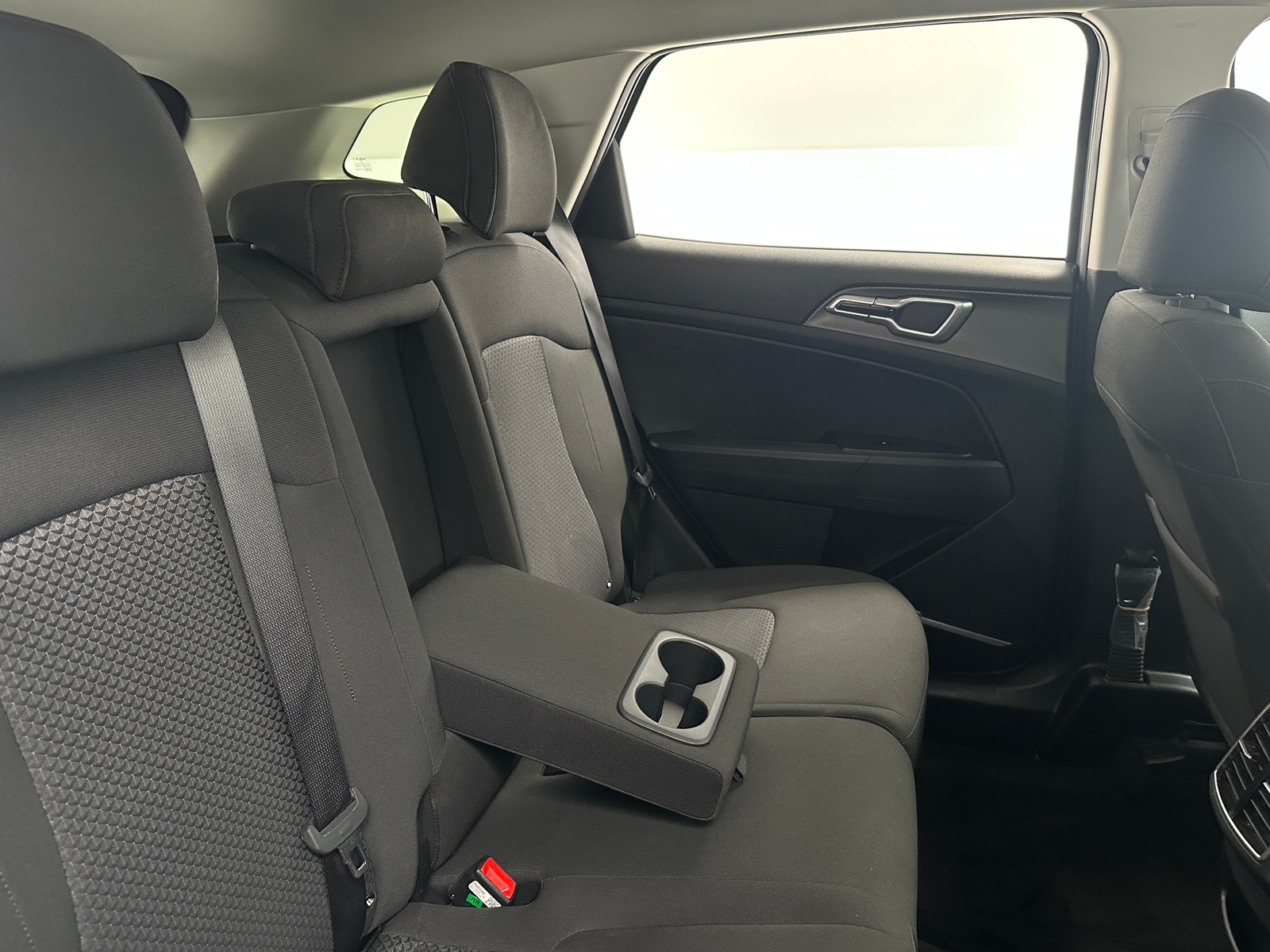 Thumbnail: 2025 Kia Sportage - 6