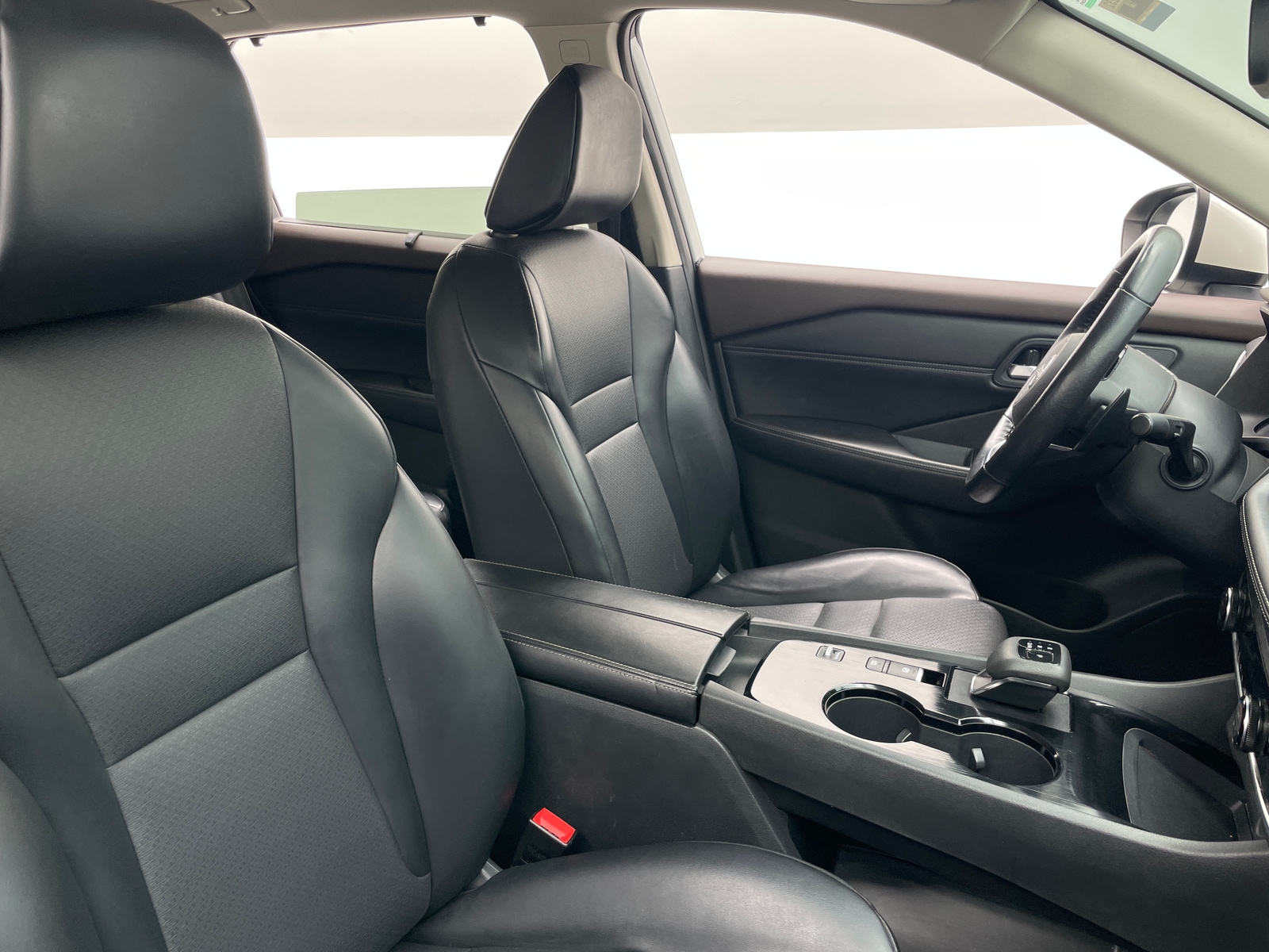 Thumbnail: 2023 Nissan Rogue - 2