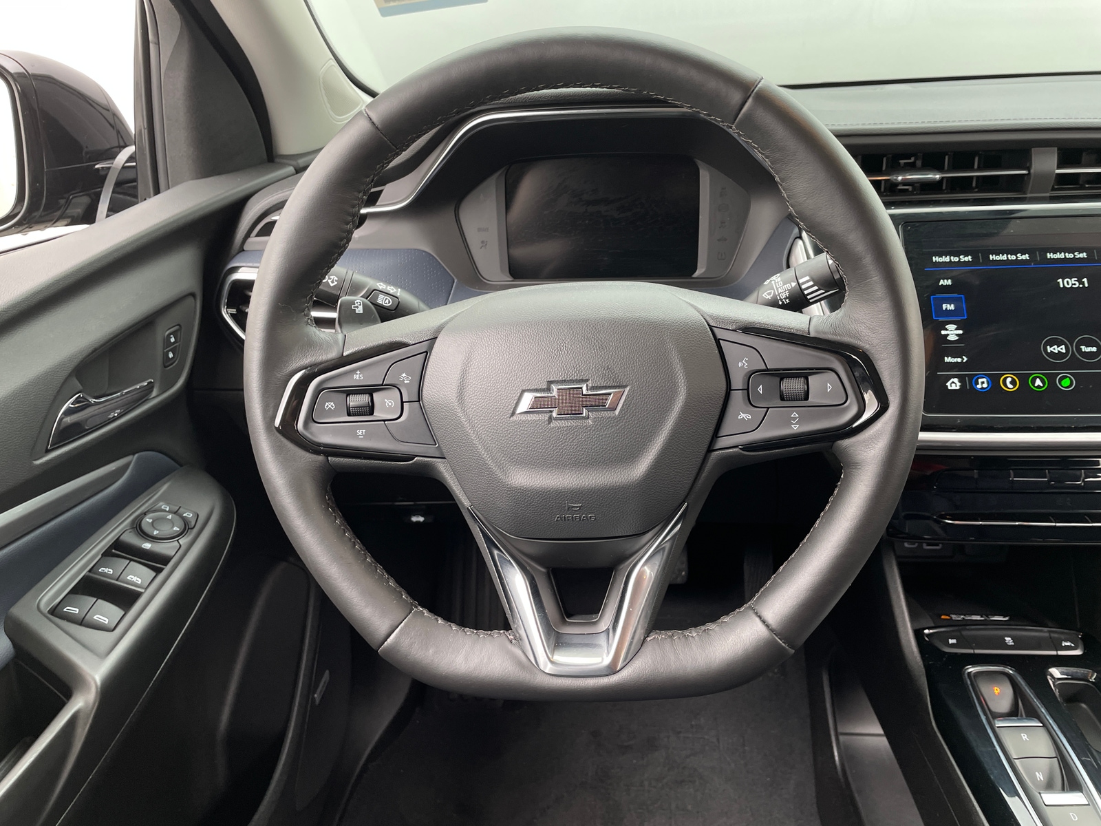 Thumbnail: 2023 Chevrolet Bolt EUV - 4