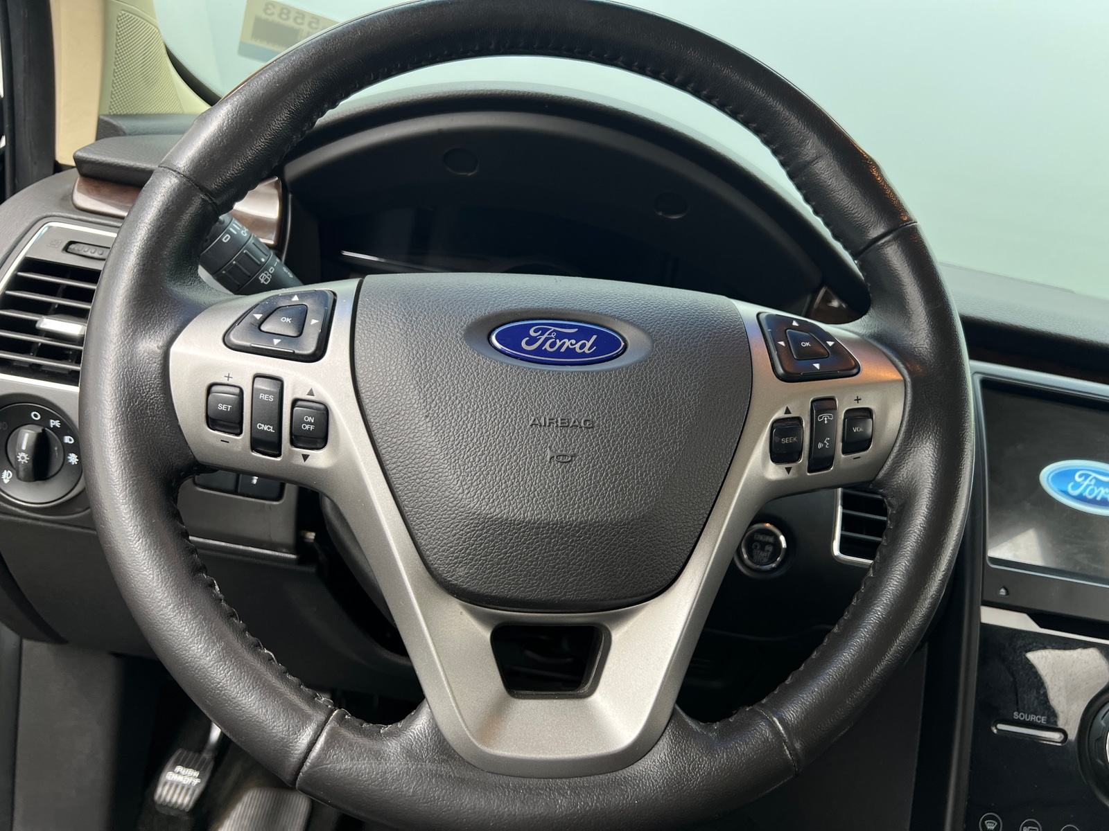 Thumbnail: 2016 Ford Flex - 4
