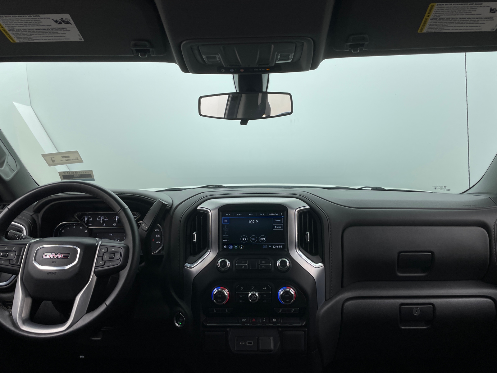 Thumbnail: 2022 GMC Sierra 1500 - 3