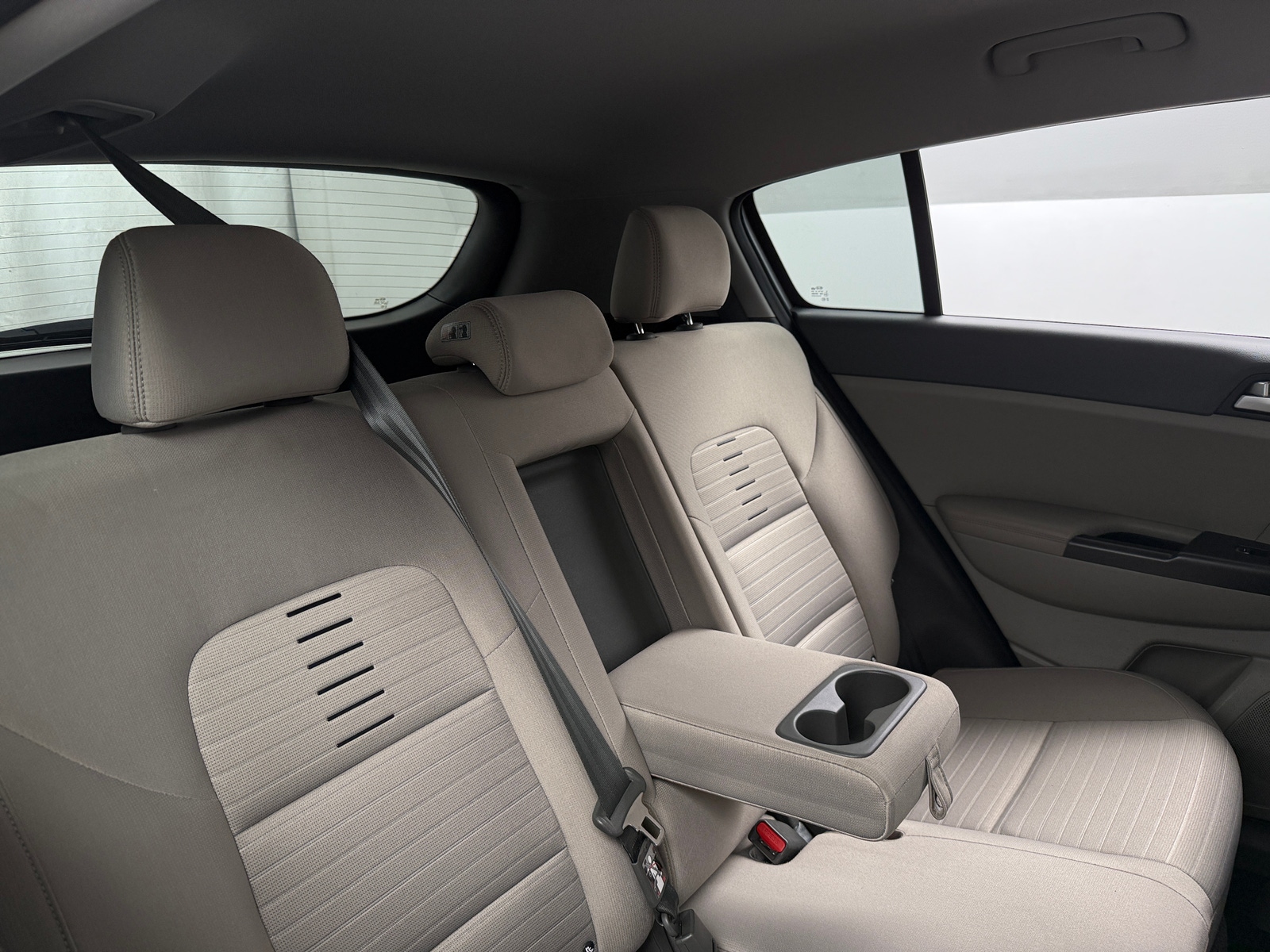 Thumbnail: 2018 Kia Sportage - 6