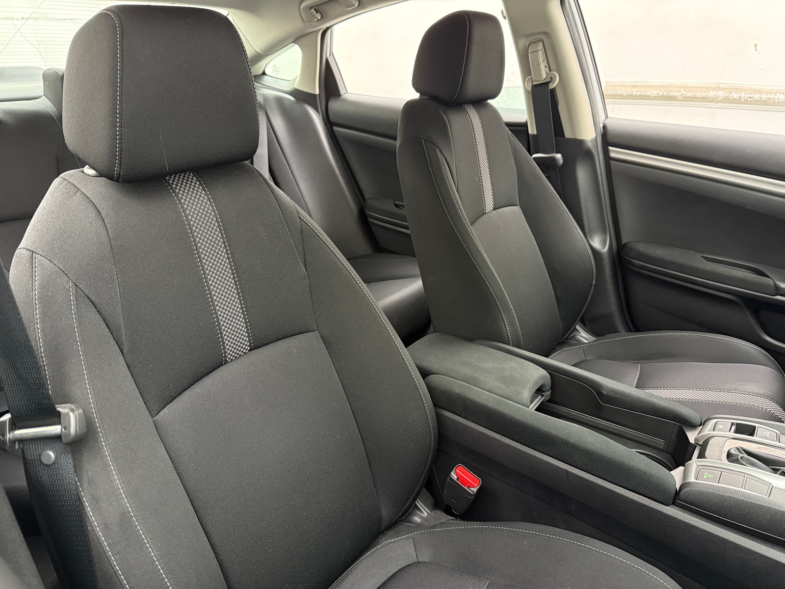 Thumbnail: 2019 Honda Civic - 2