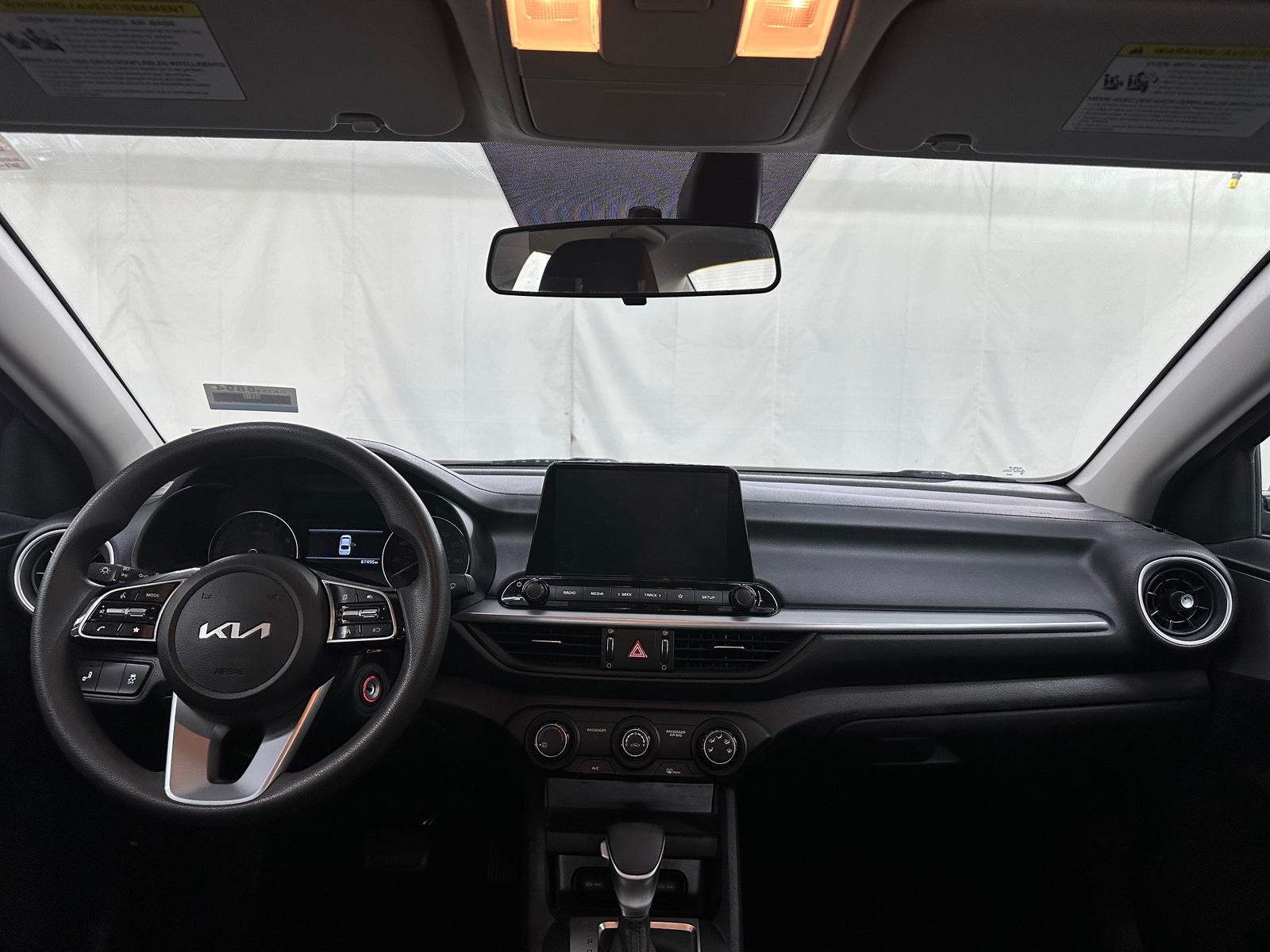 Thumbnail: 2022 Kia Forte - 3