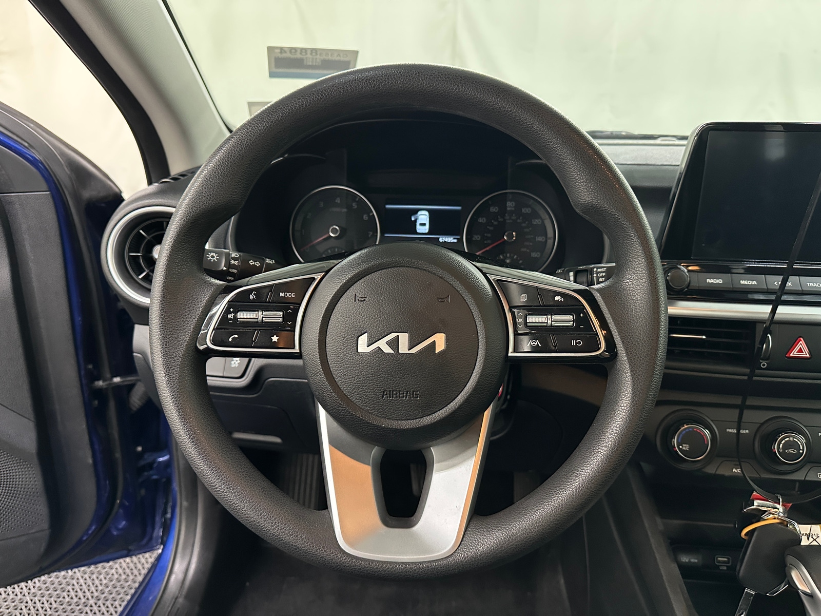 Thumbnail: 2022 Kia Forte - 5