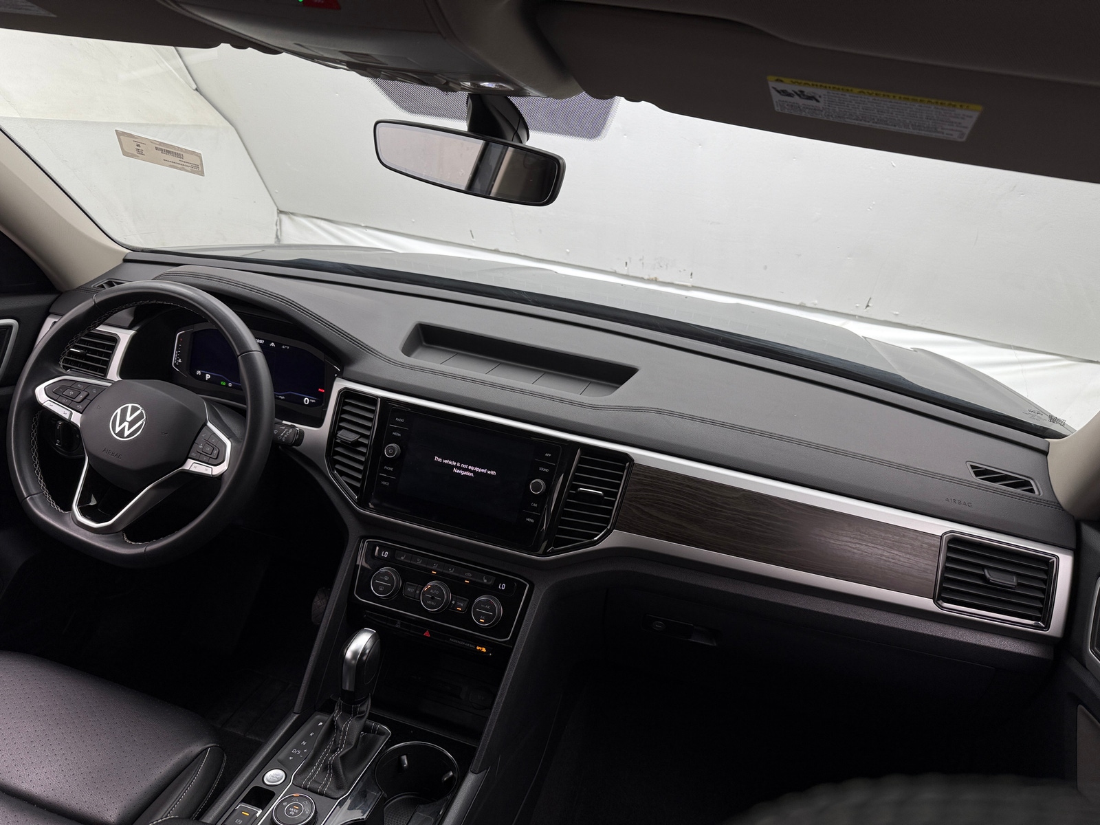 Thumbnail: 2022 Volkswagen Atlas - 2