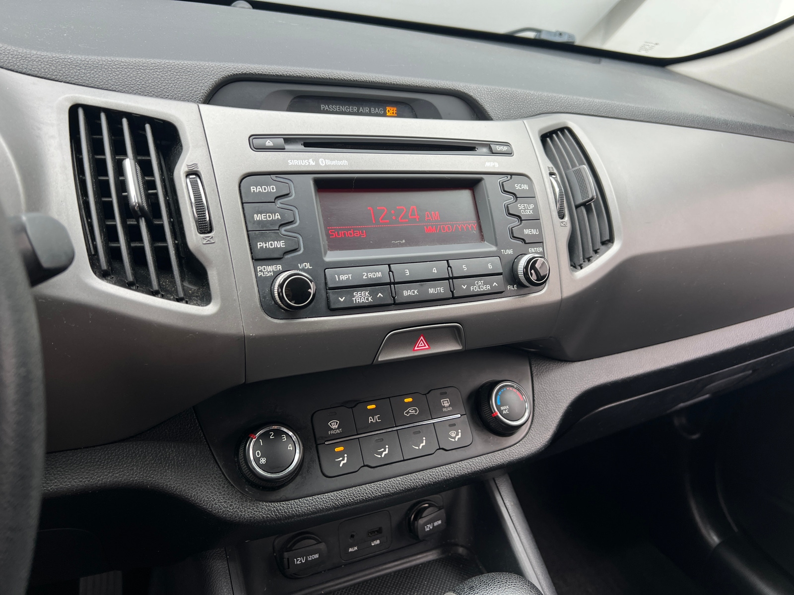 Thumbnail: 2014 Kia Sportage - 4