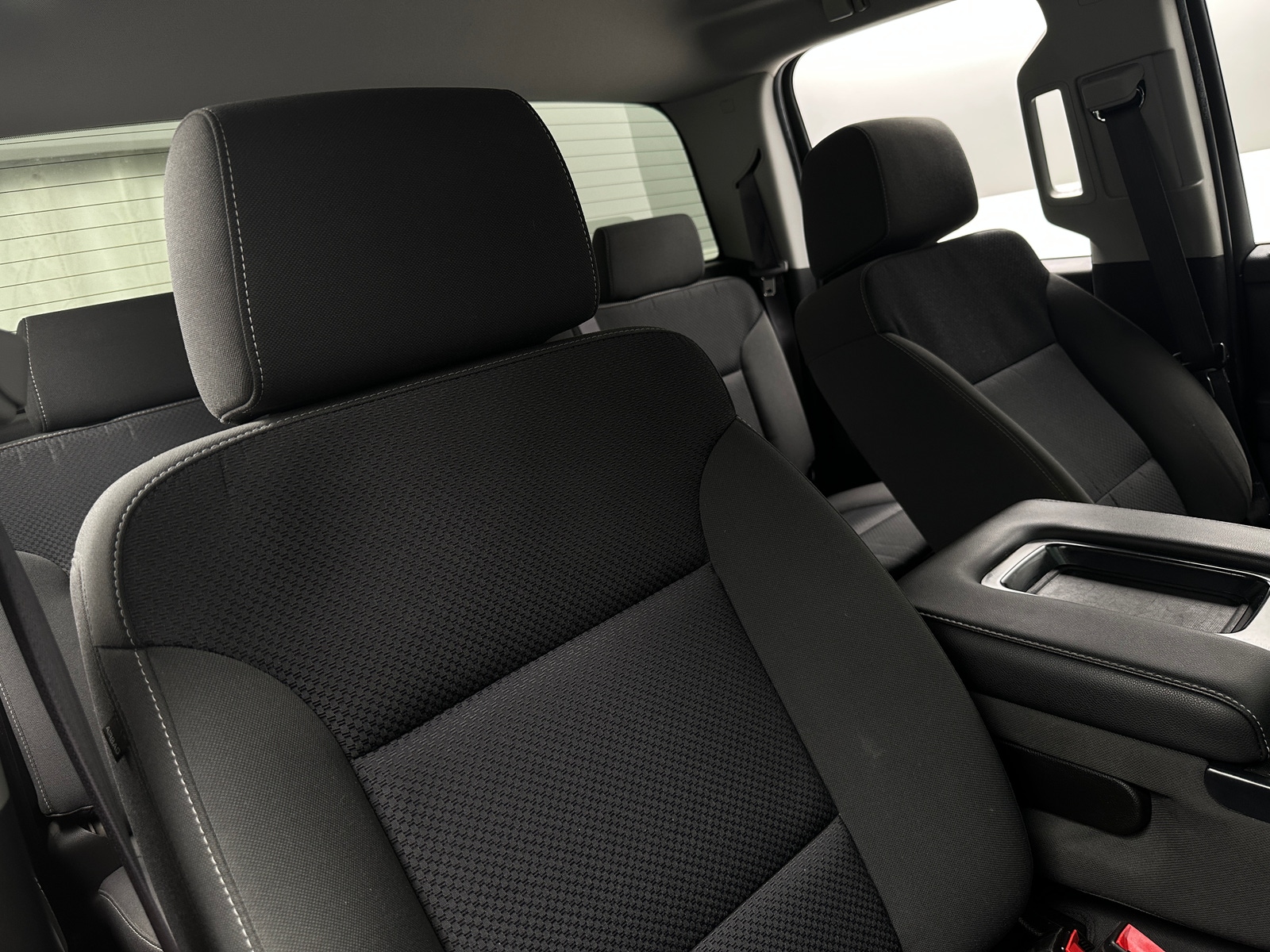 Thumbnail: 2017 Chevrolet Silverado 1500 - 2