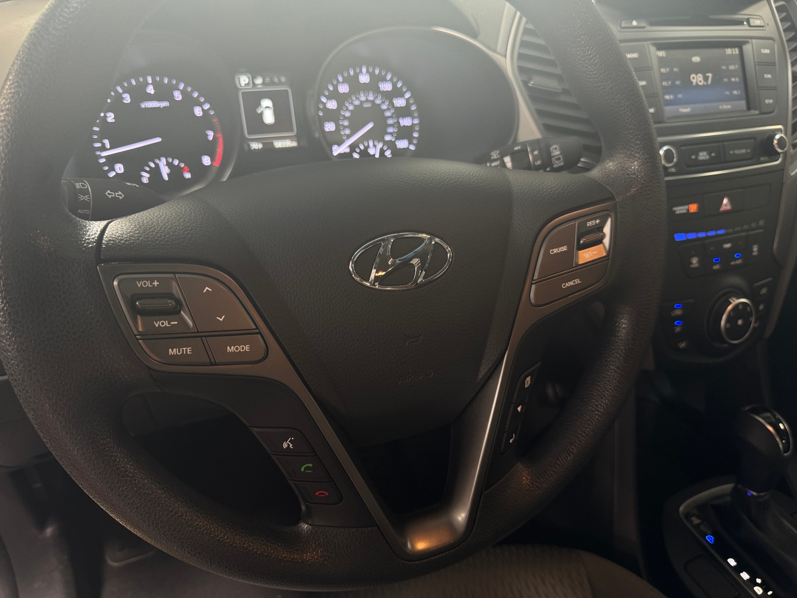 Thumbnail: 2018 Hyundai Santa Fe - 5