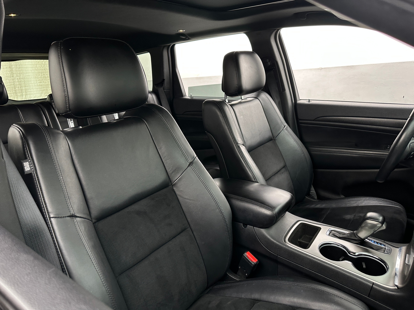 Thumbnail: 2018 Jeep Grand Cherokee - 2
