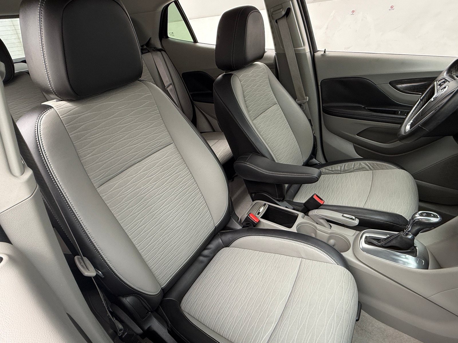 Thumbnail: 2016 Buick Encore - 2