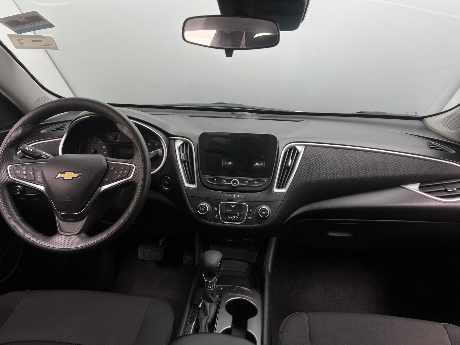 Thumbnail: 2024 Chevrolet Malibu - 3