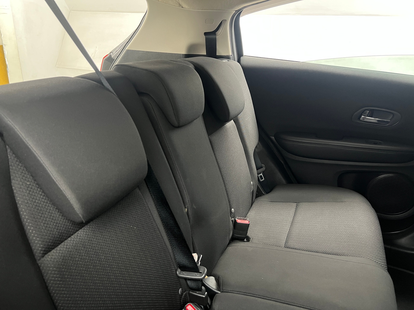 Thumbnail: 2016 Honda HR-V - 6