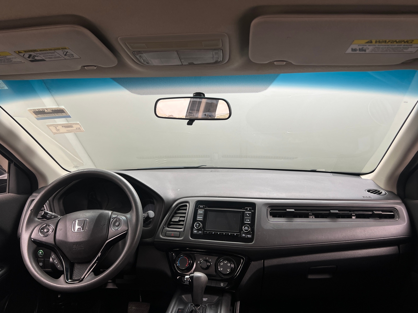 Thumbnail: 2016 Honda HR-V - 3