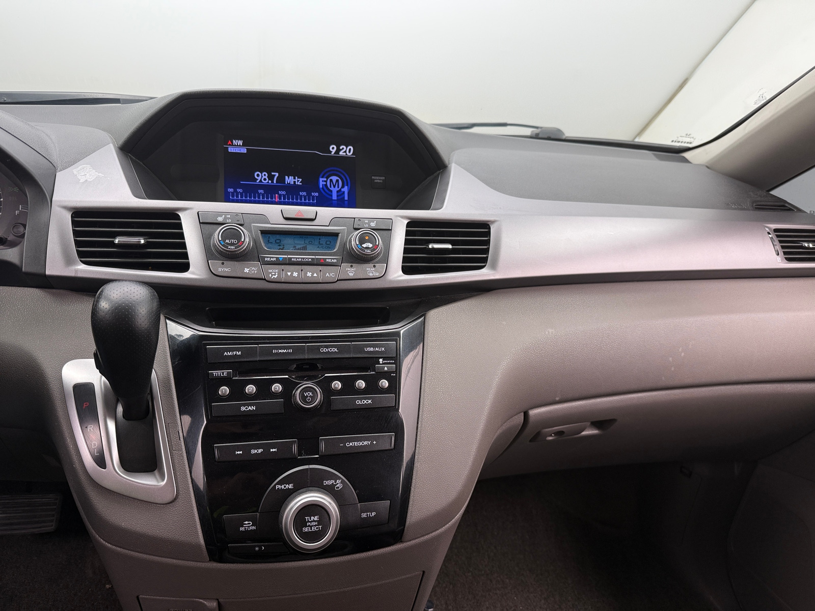 Thumbnail: 2013 Honda Odyssey - 3