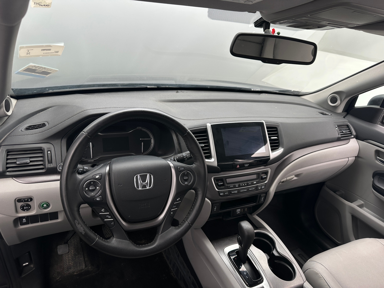 Thumbnail: 2018 Honda Pilot - 2