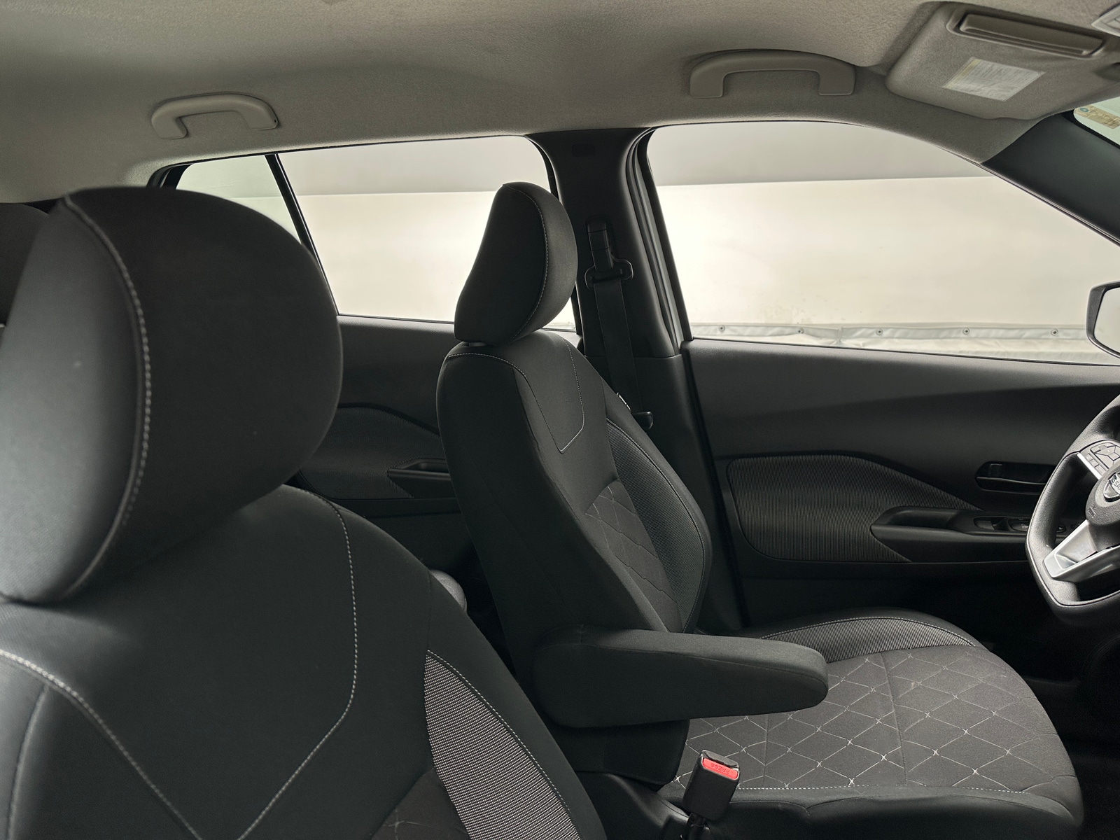 Thumbnail: 2020 Nissan Kicks - 2