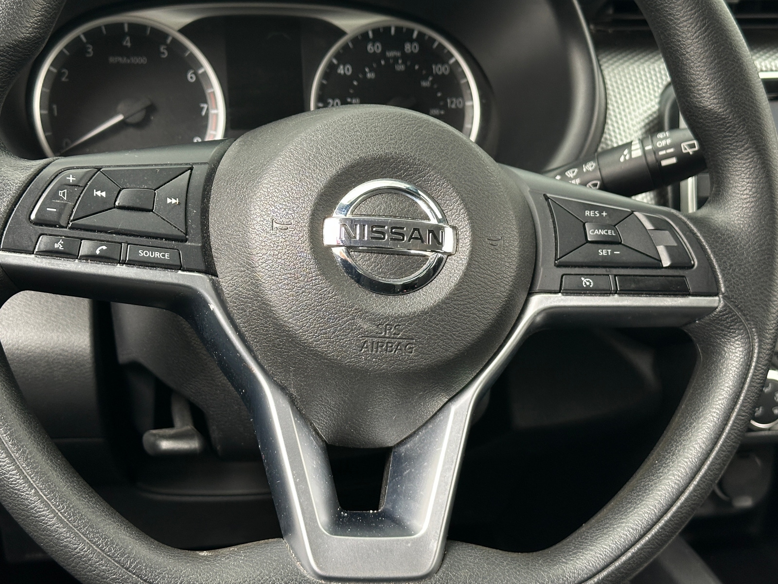 Thumbnail: 2020 Nissan Kicks - 5
