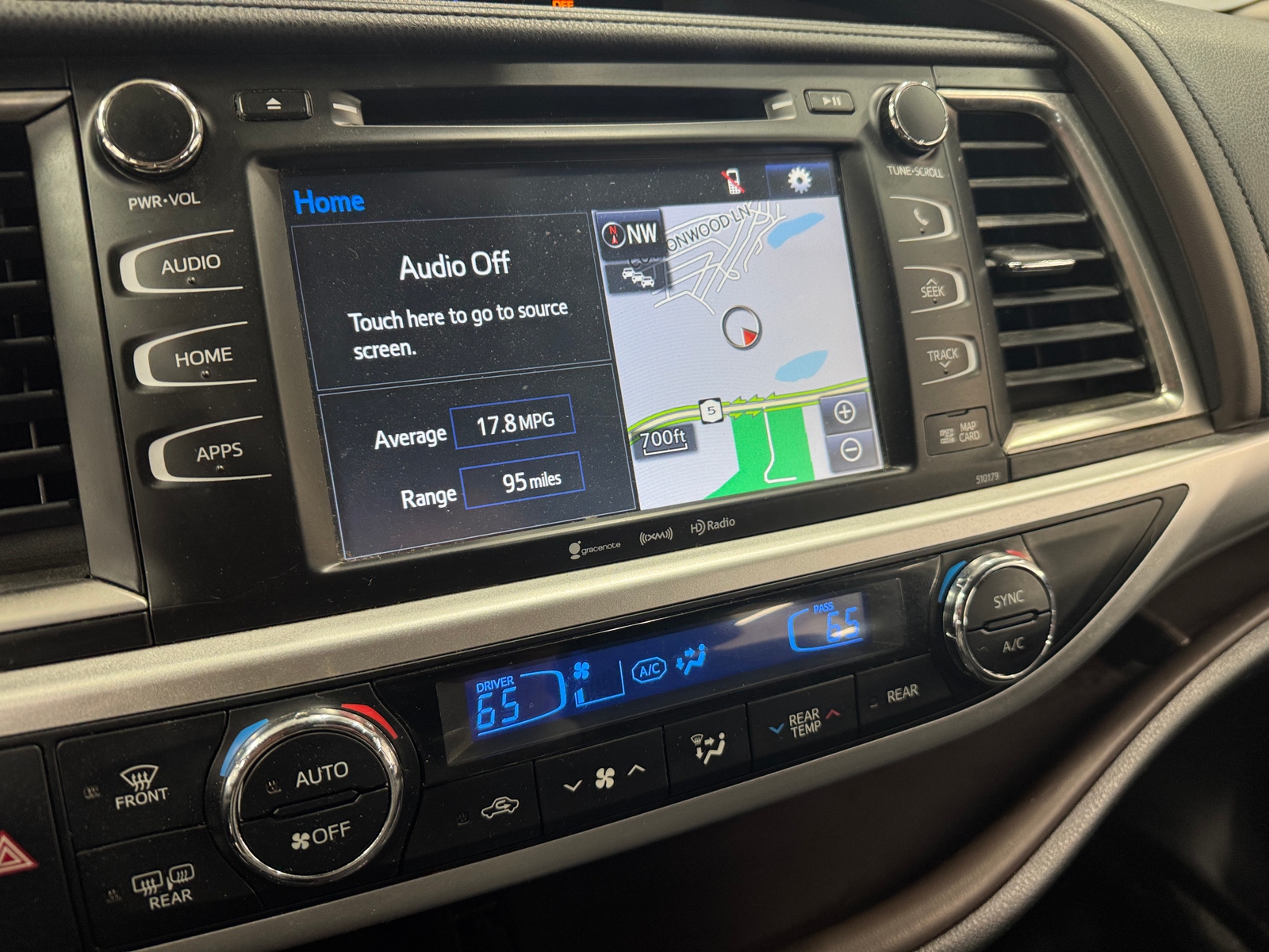 Thumbnail: 2018 Toyota Highlander - 3