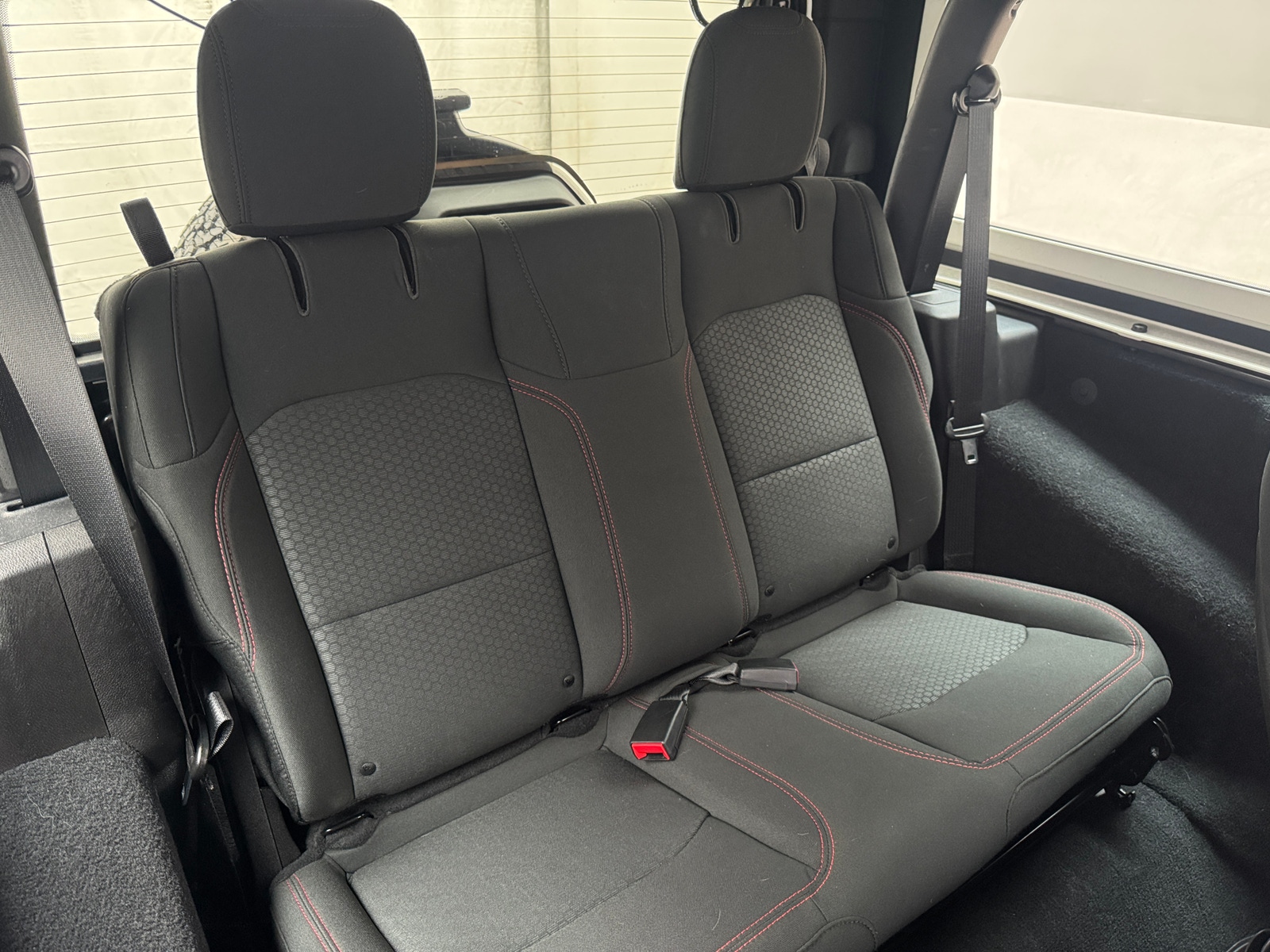 Thumbnail: 2019 Jeep Wrangler - 6