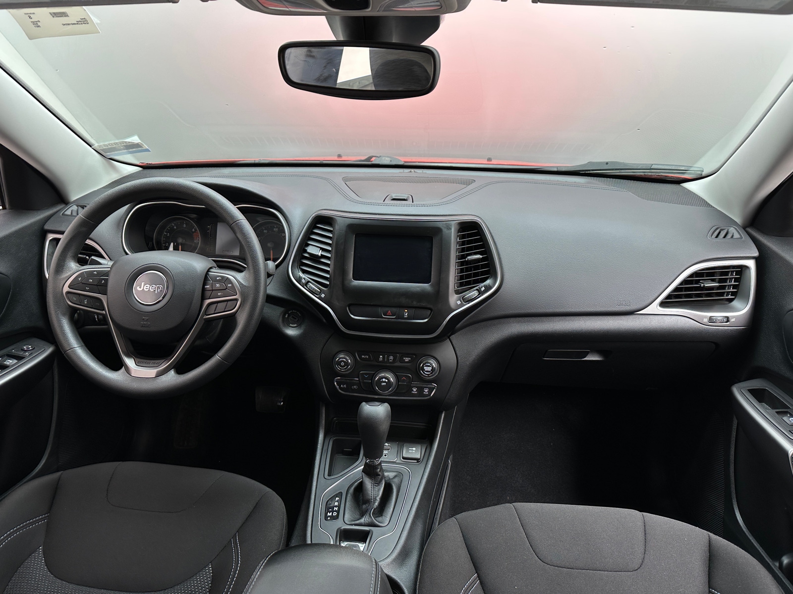 Thumbnail: 2021 Jeep Cherokee - 3