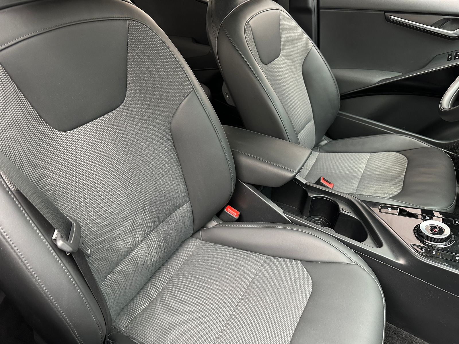 Thumbnail: 2024 Kia Niro - 2