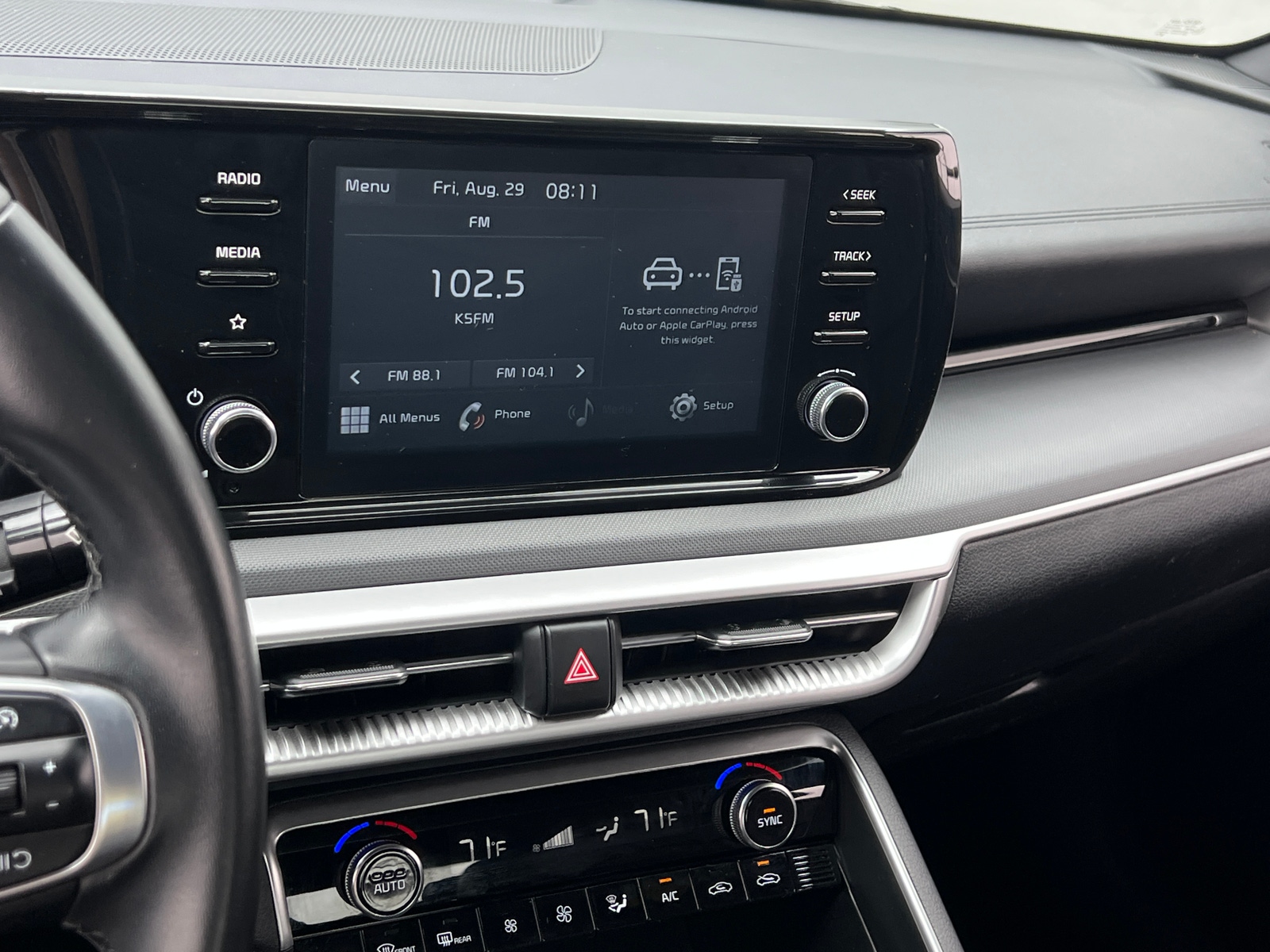 Thumbnail: 2021 Kia K5 - 3