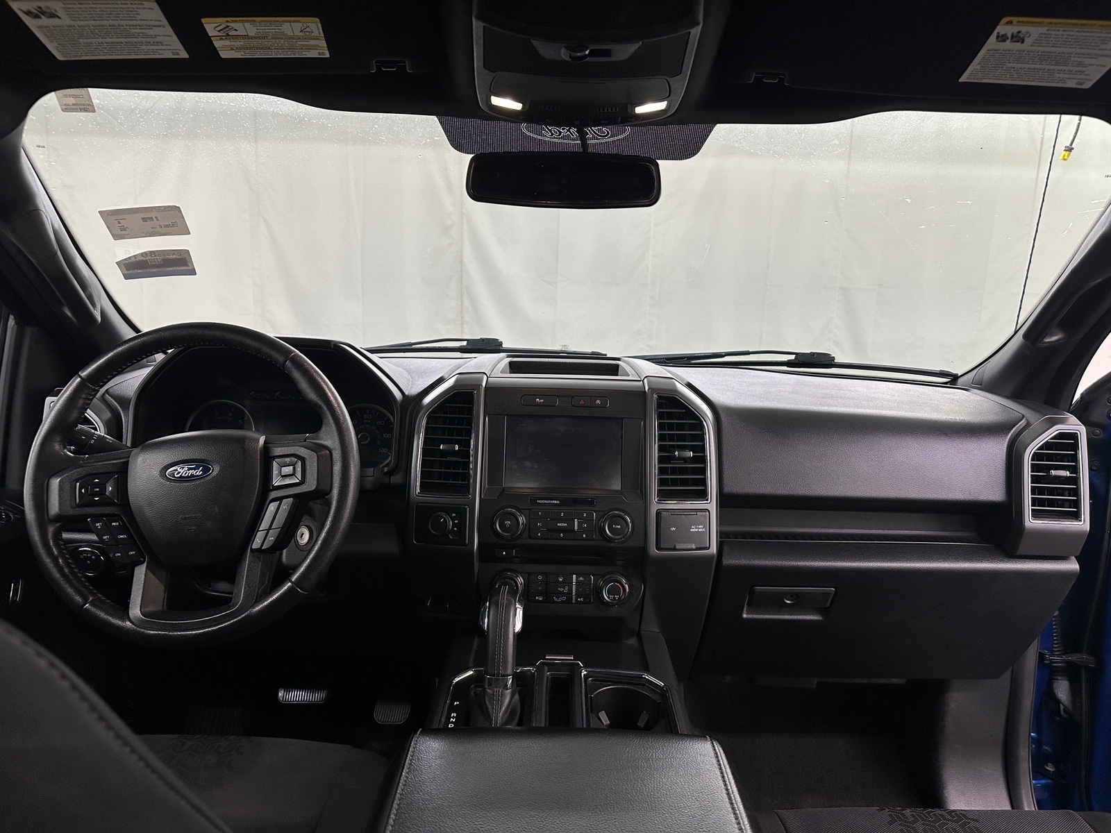Thumbnail: 2018 Ford Econoline - 3