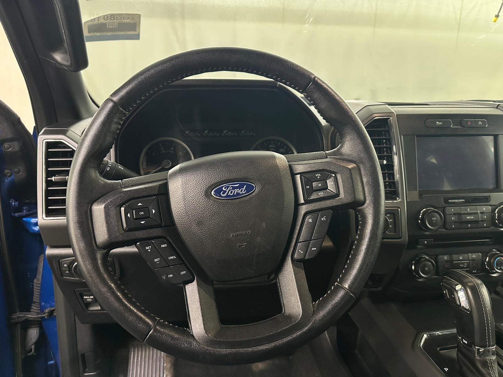 Thumbnail: 2018 Ford Econoline - 5