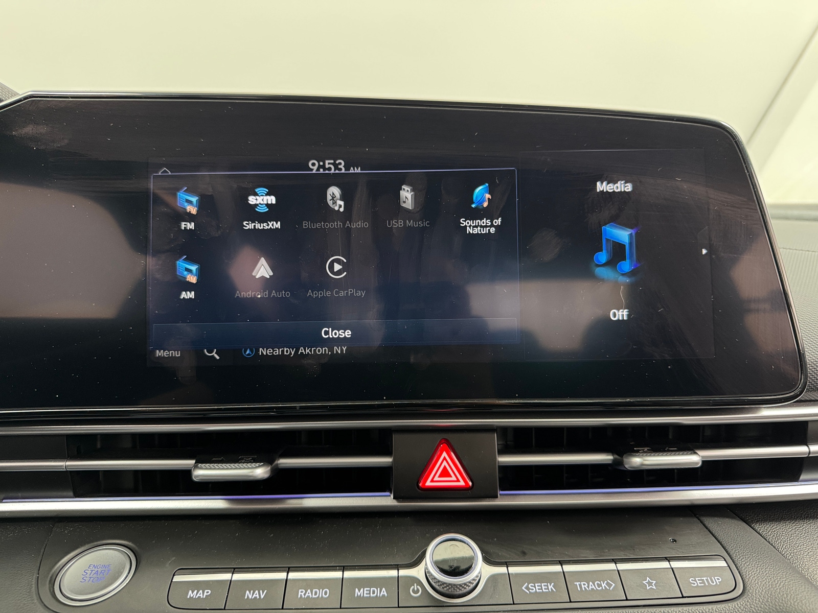 Thumbnail: 2024 Hyundai Elantra - 3