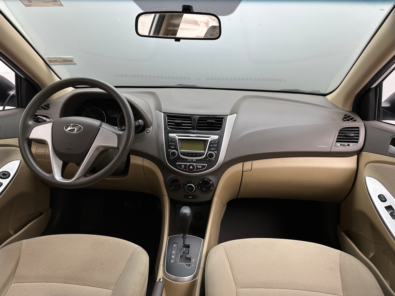 Thumbnail: 2013 Hyundai Accent - 3