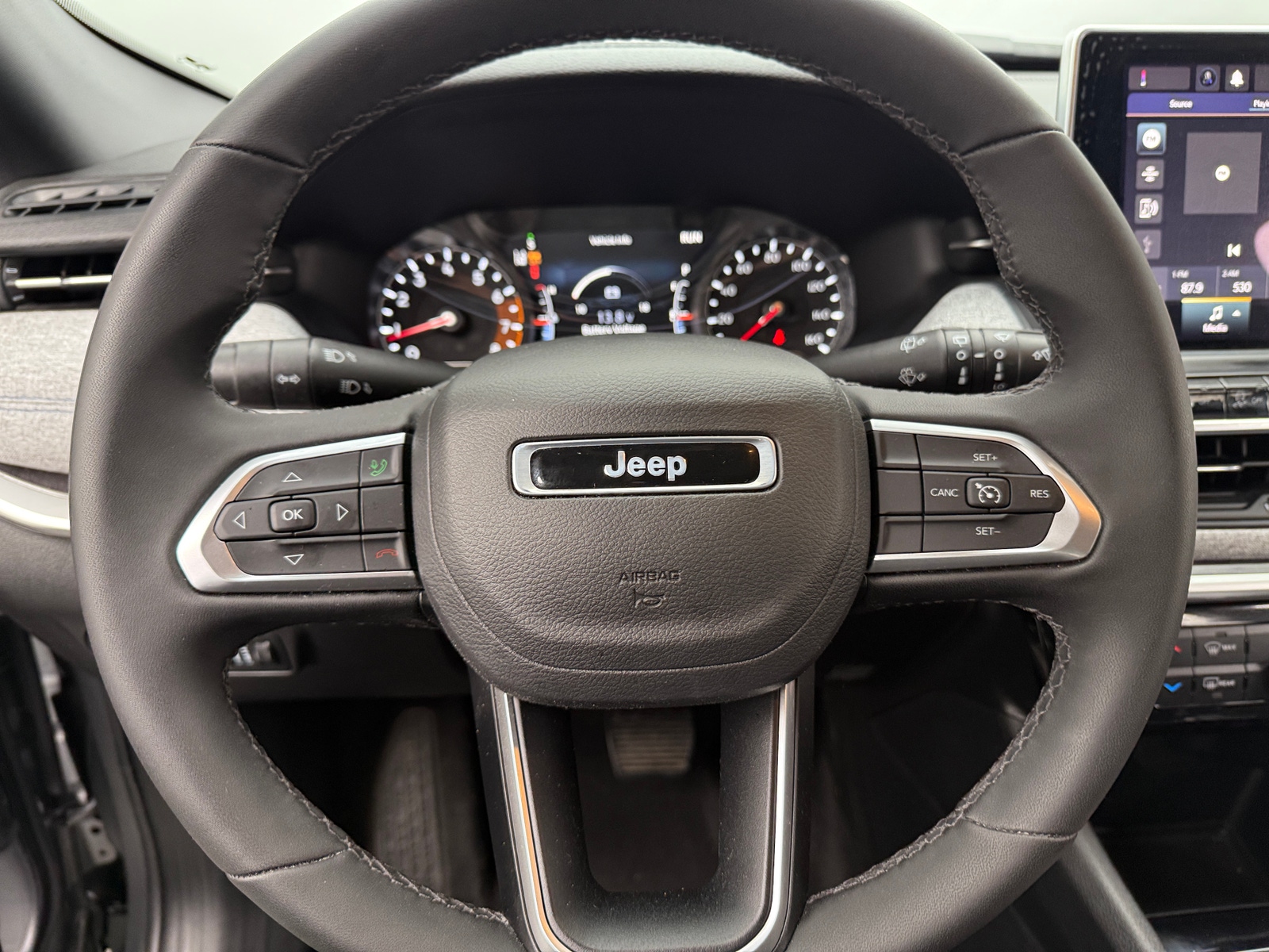 Thumbnail: 2023 Jeep Compass - 5