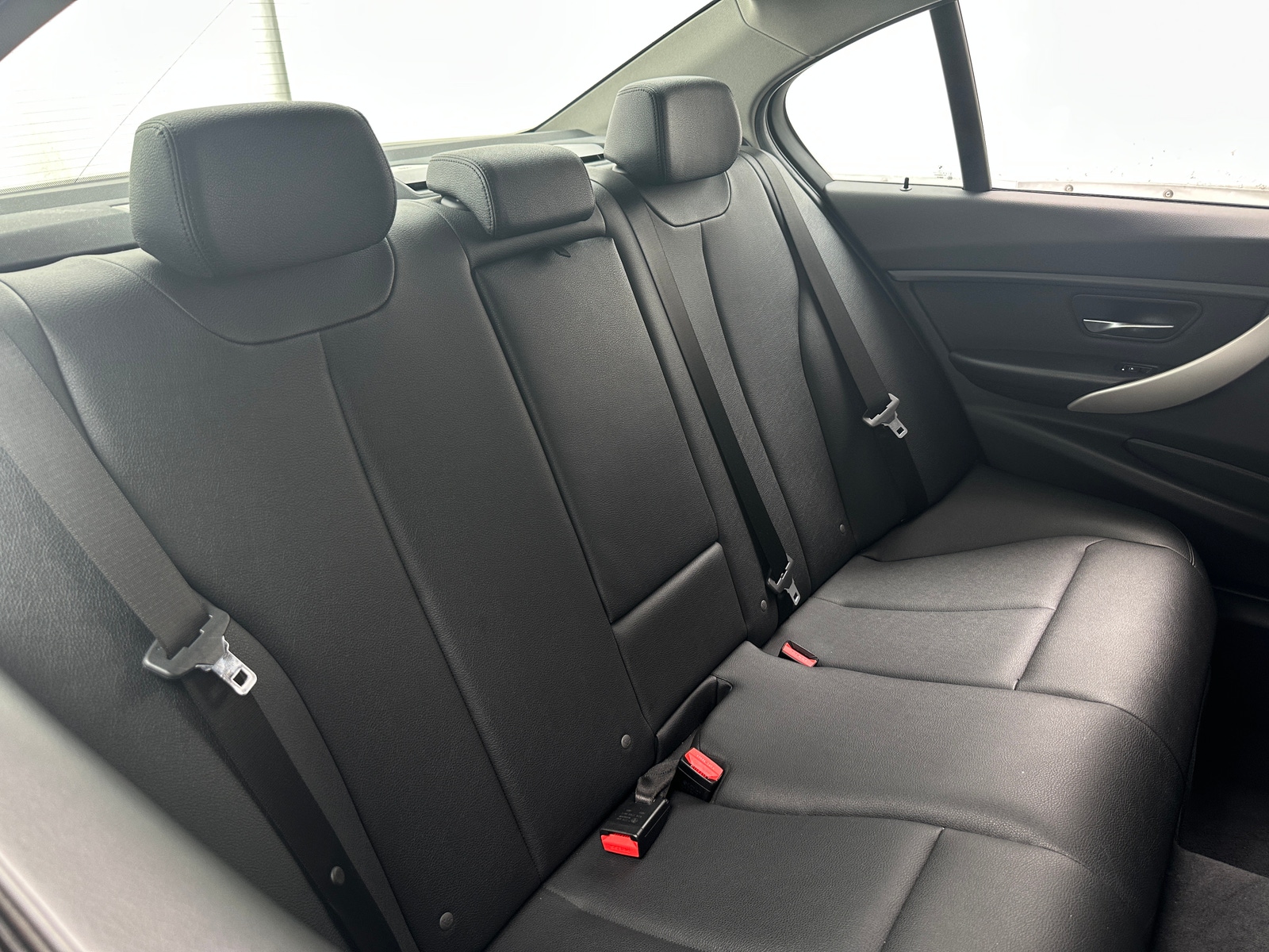 Thumbnail: 2018 BMW 3 Series - 5