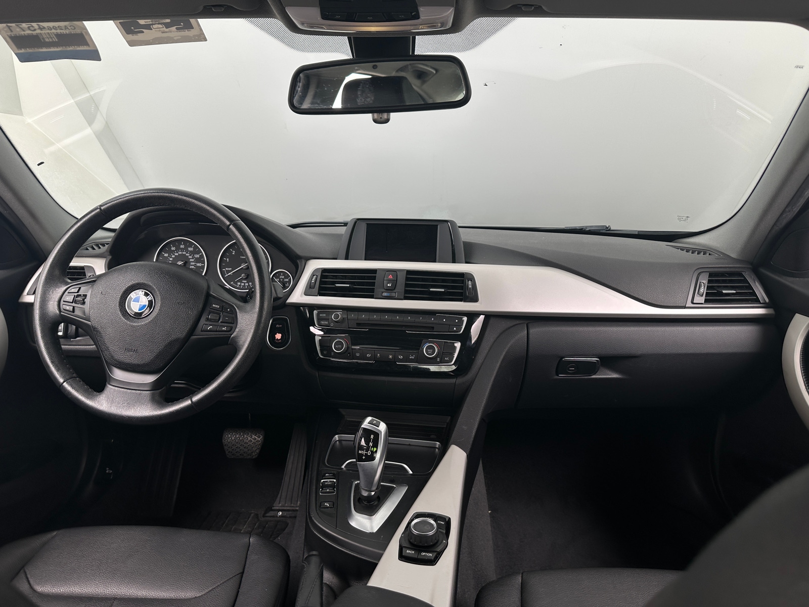 Thumbnail: 2018 BMW 3 Series - 2