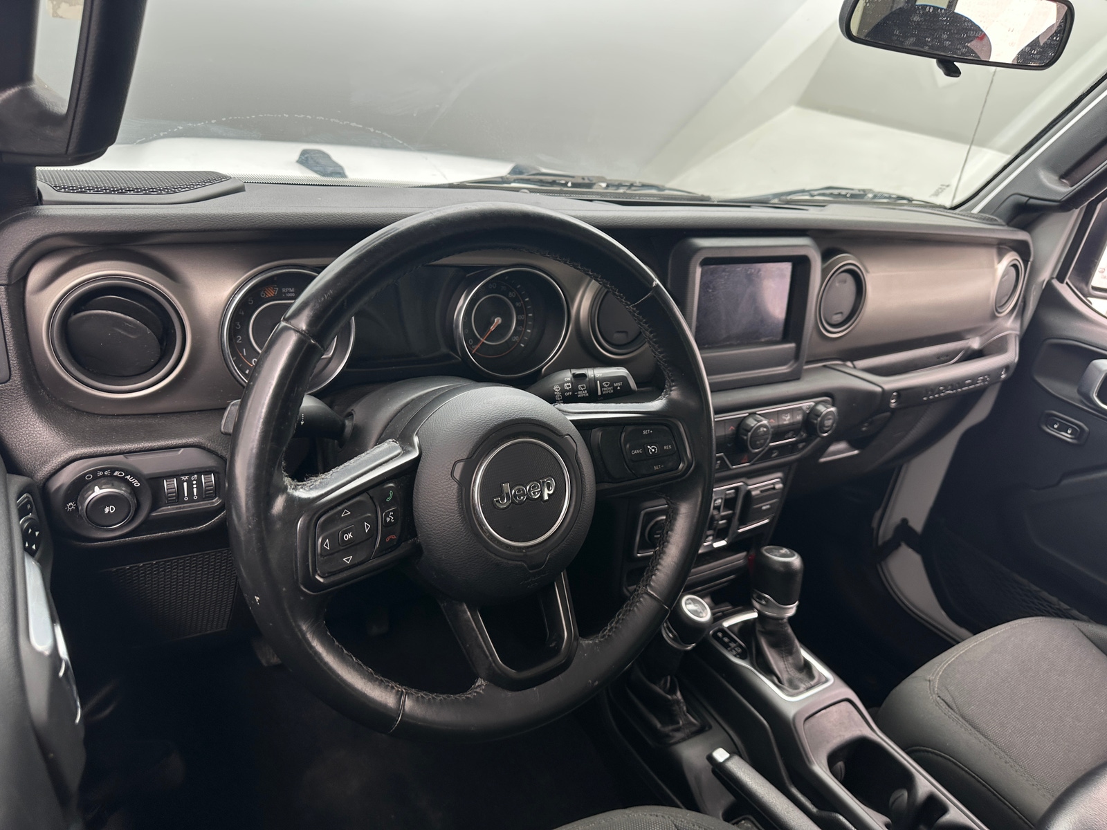 Thumbnail: 2018 Jeep Wrangler - 3