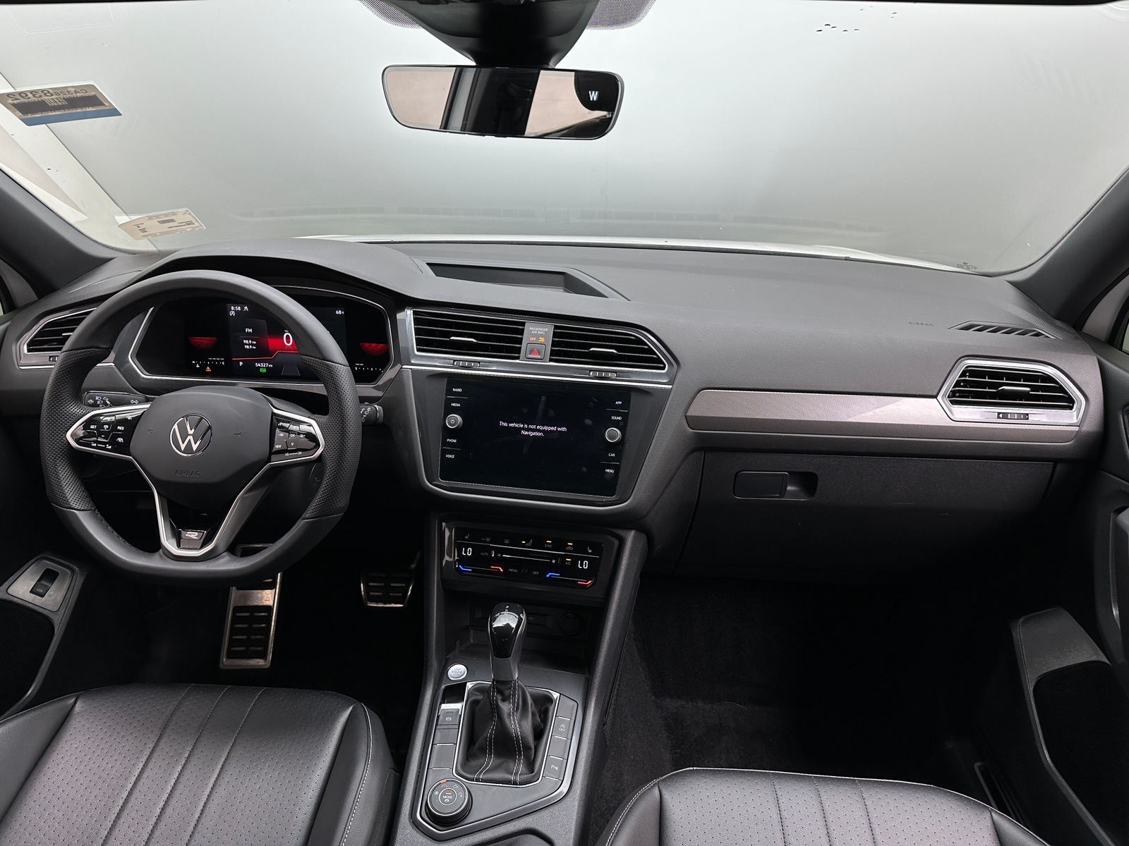 Thumbnail: 2022 Volkswagen Tiguan - 2