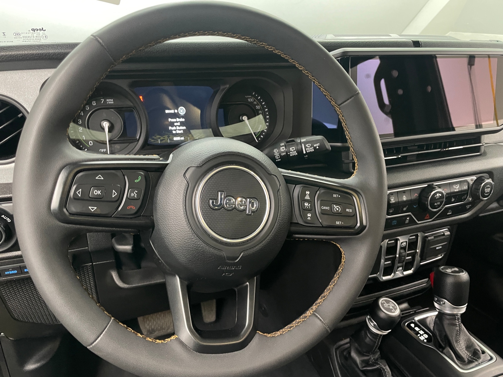 Thumbnail: 2024 Jeep Wrangler - 5