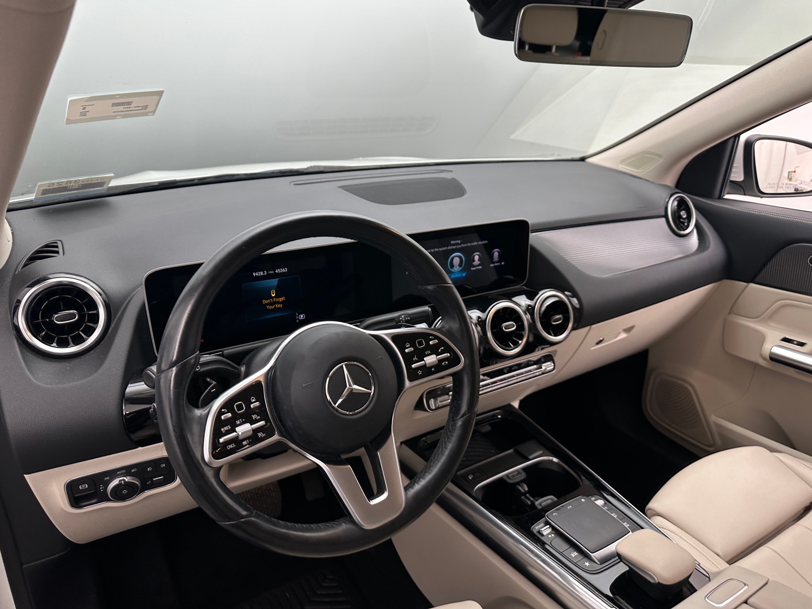 Thumbnail: 2021 Mercedes-Benz GLA - 2