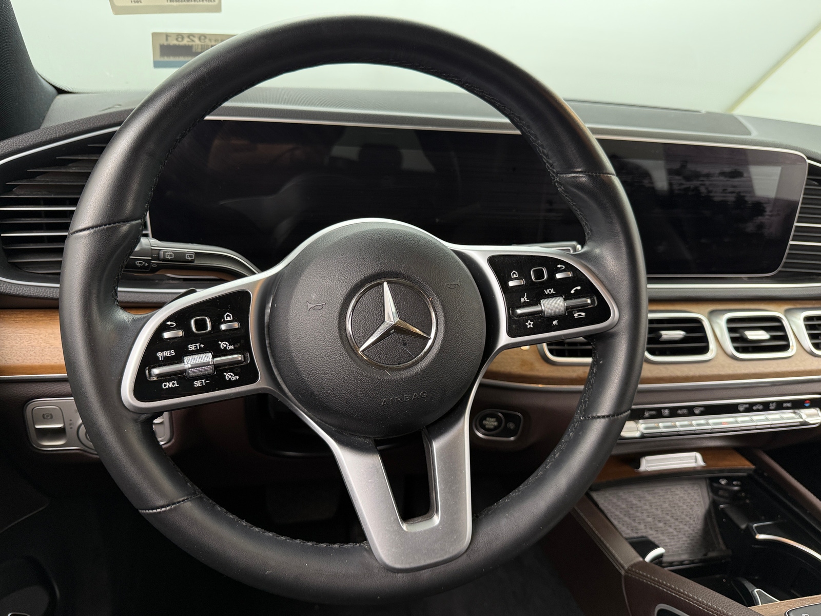 Thumbnail: 2021 Mercedes-Benz GLE - 4