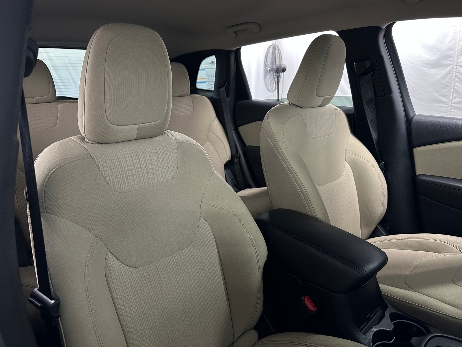 Thumbnail: 2015 Jeep Cherokee - 2