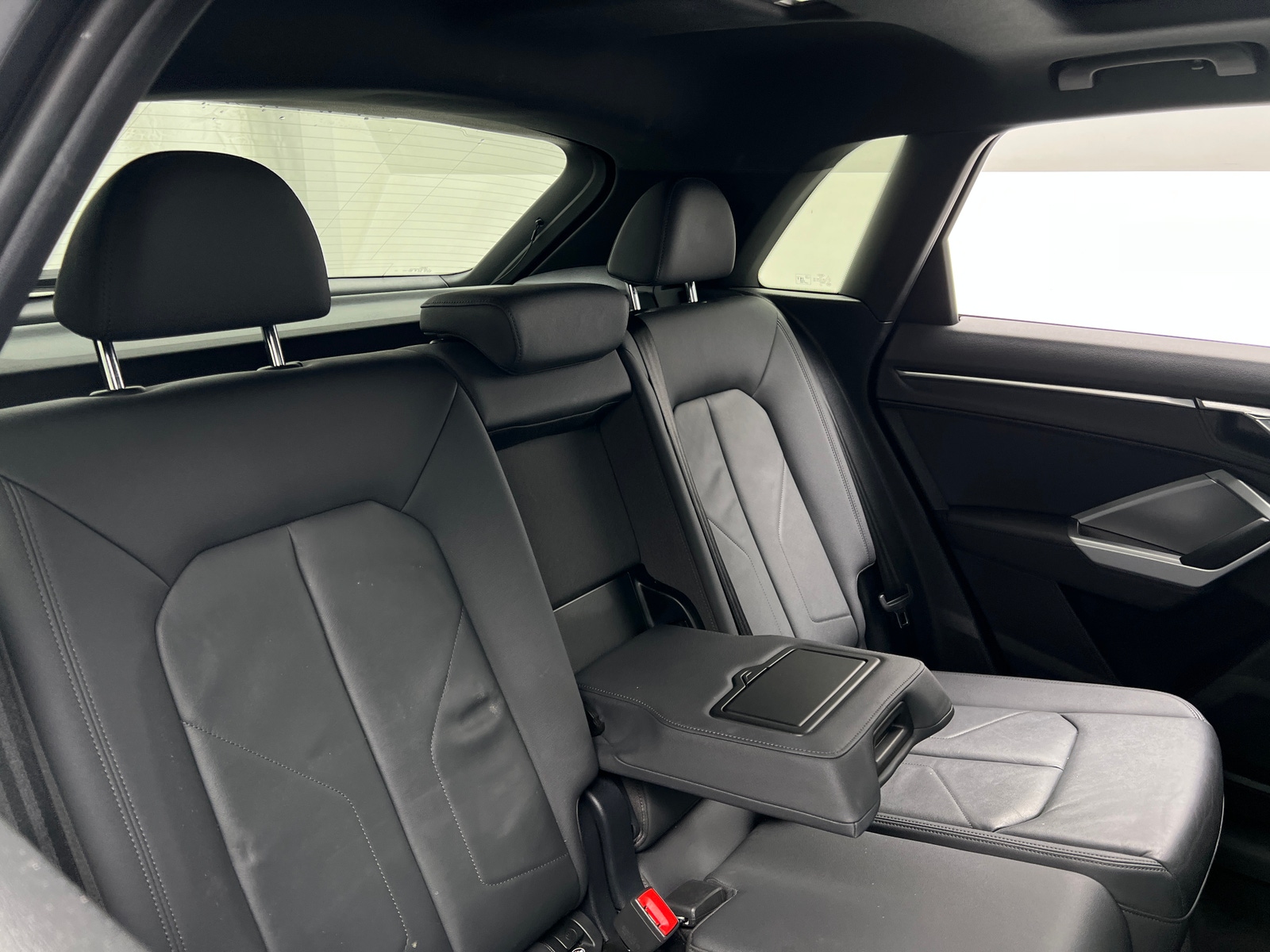 Thumbnail: 2020 Audi Q3 - 4