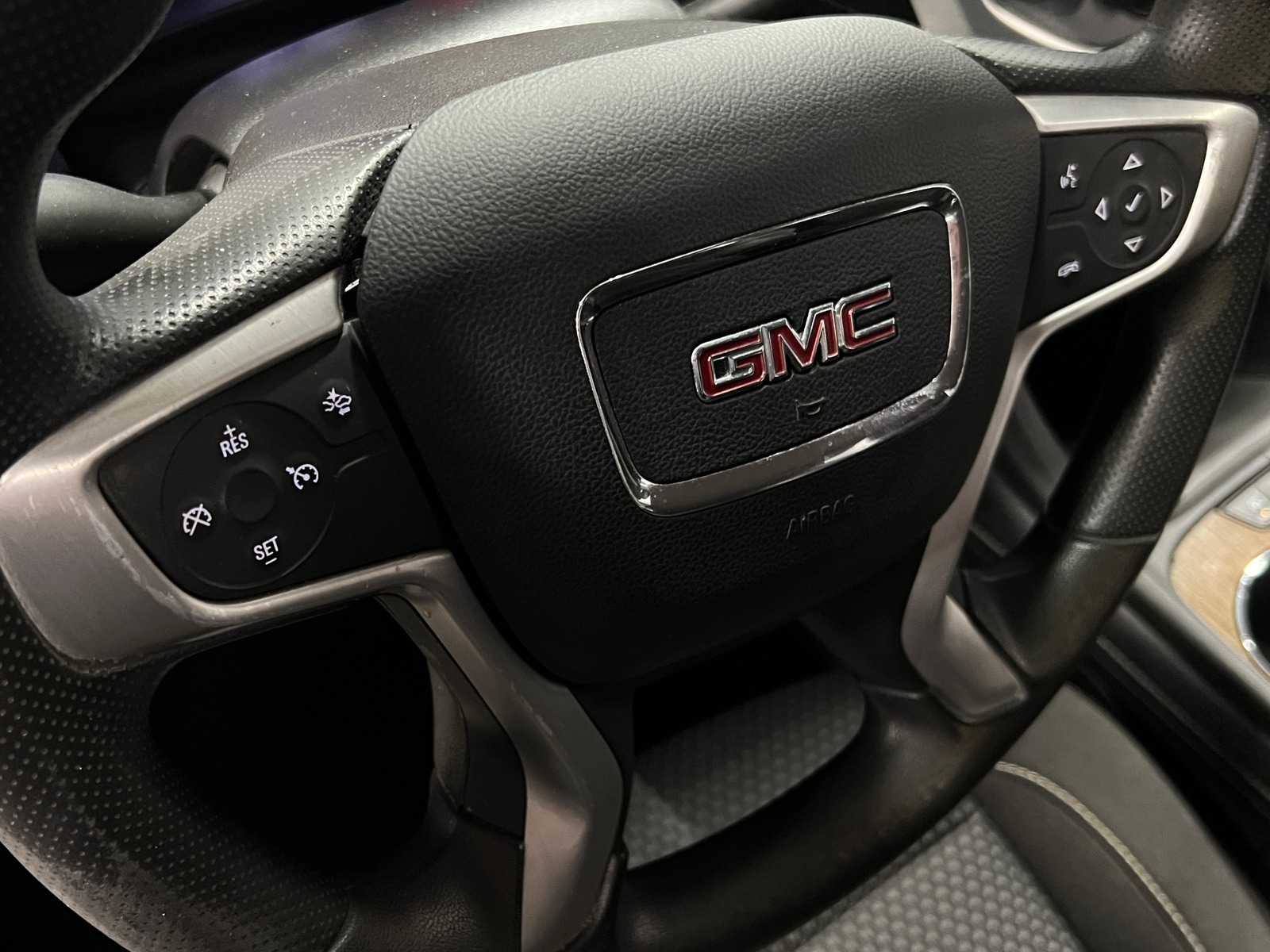 Thumbnail: 2021 GMC Acadia - 5
