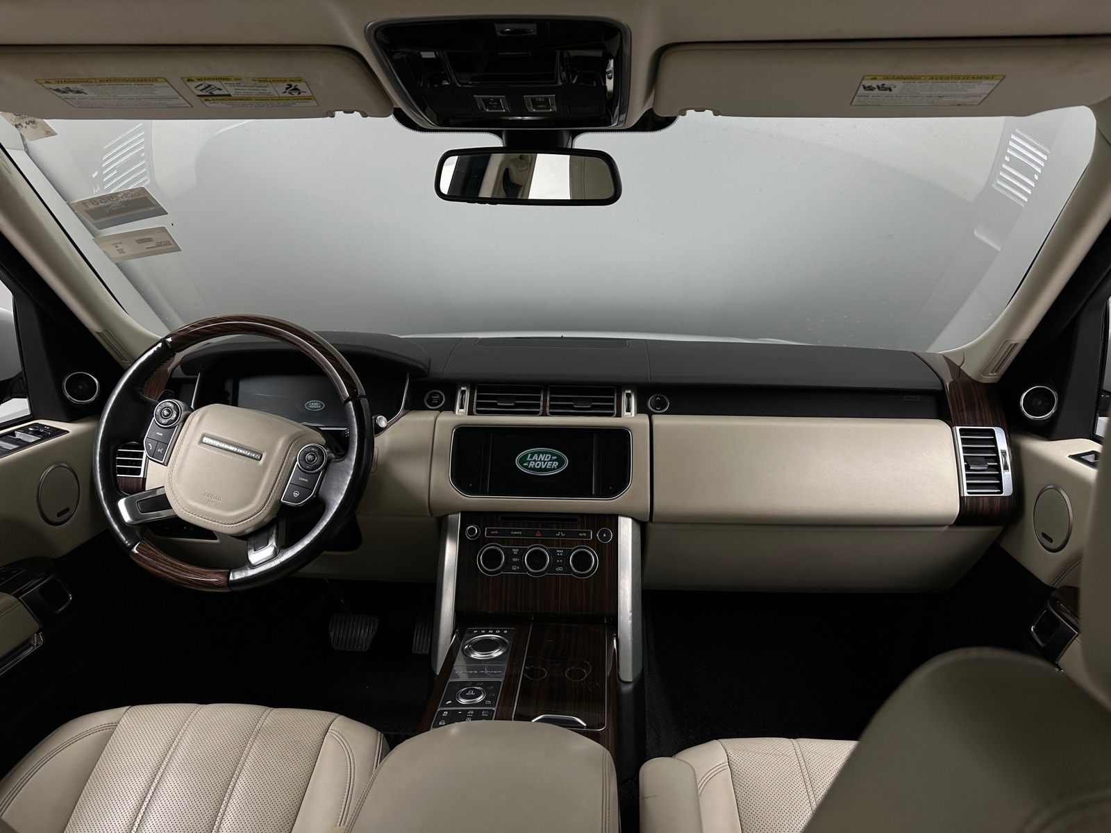 Thumbnail: 2016 Land Rover Range Rover - 2