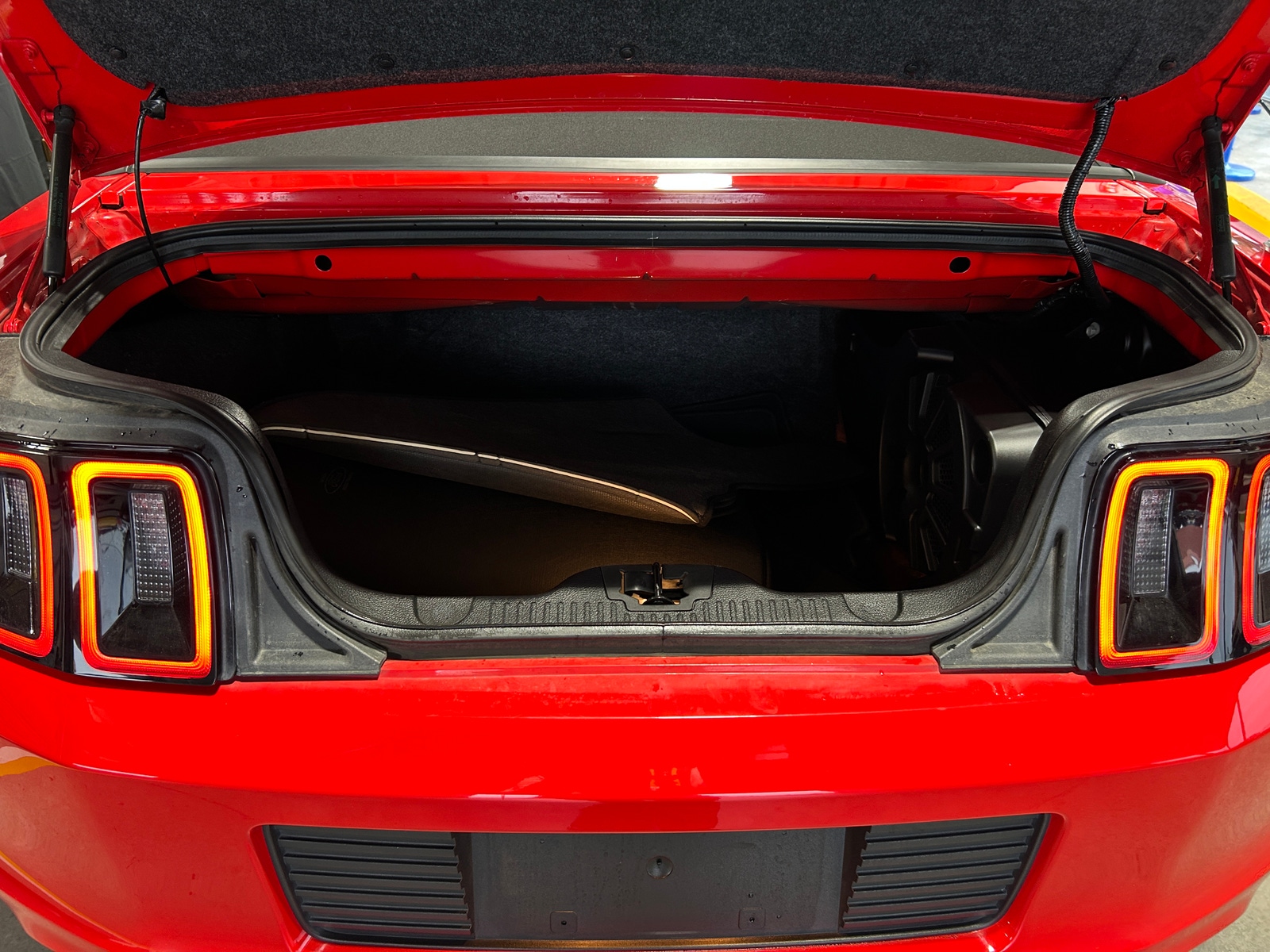 Thumbnail: 2014 Ford Mustang - 7