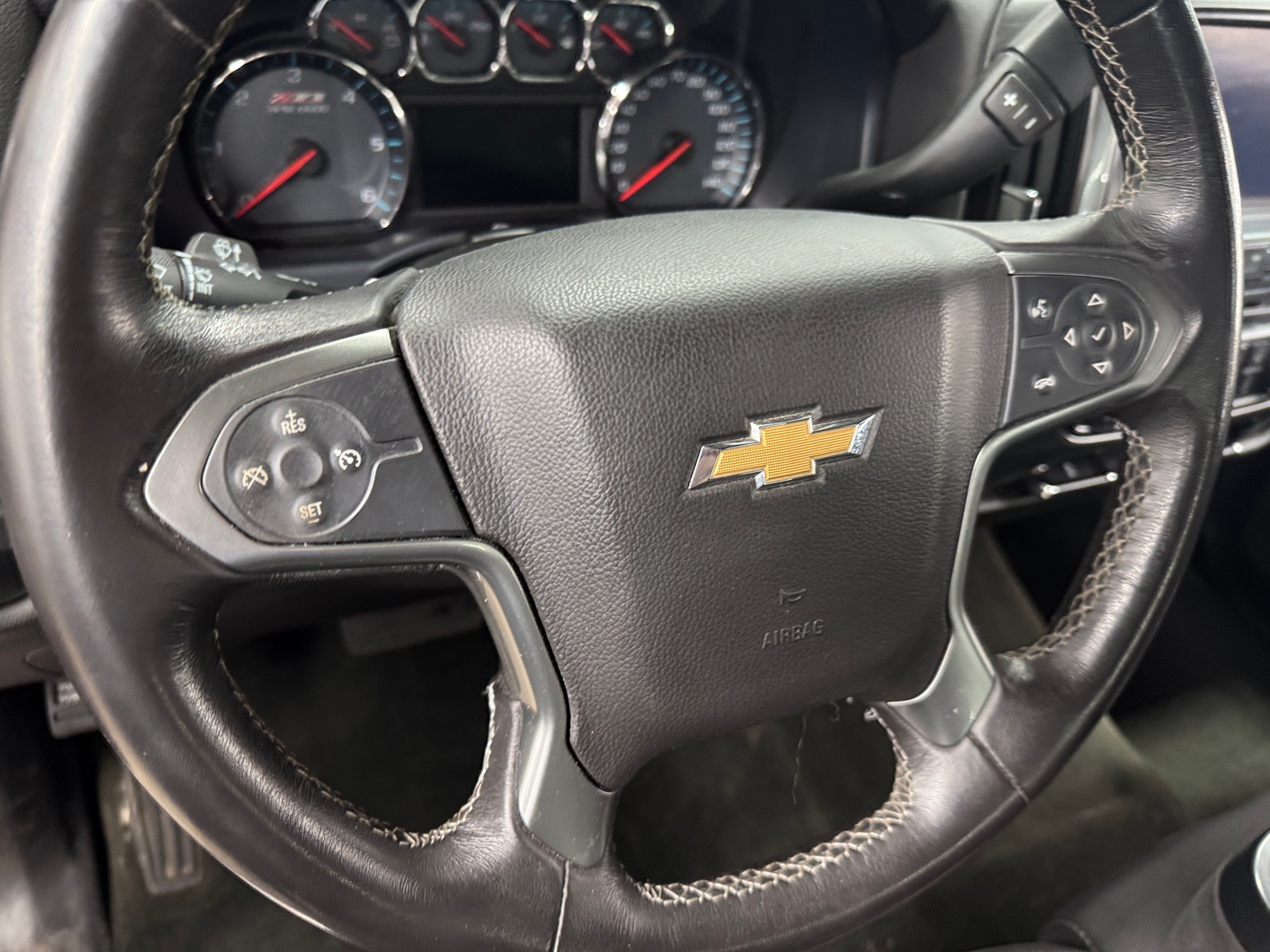 Thumbnail: 2018 Chevrolet Silverado 1500 - 5