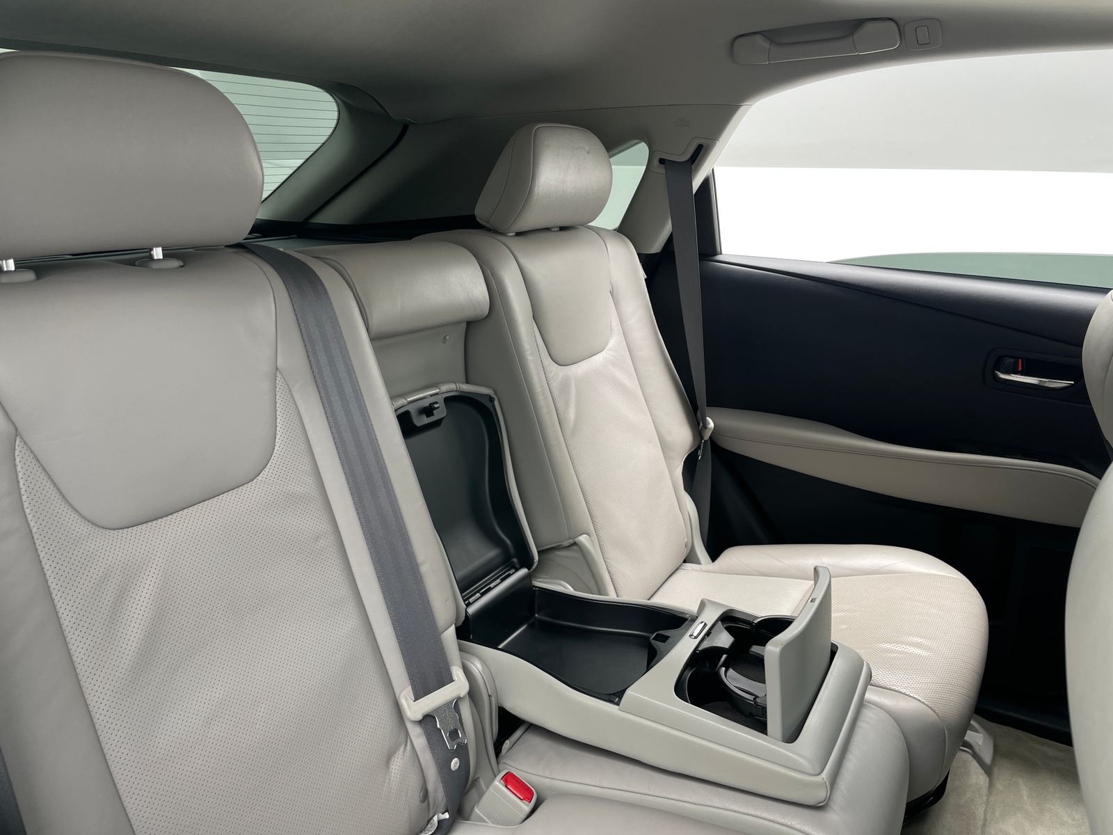 Thumbnail: 2013 Lexus RX - 5